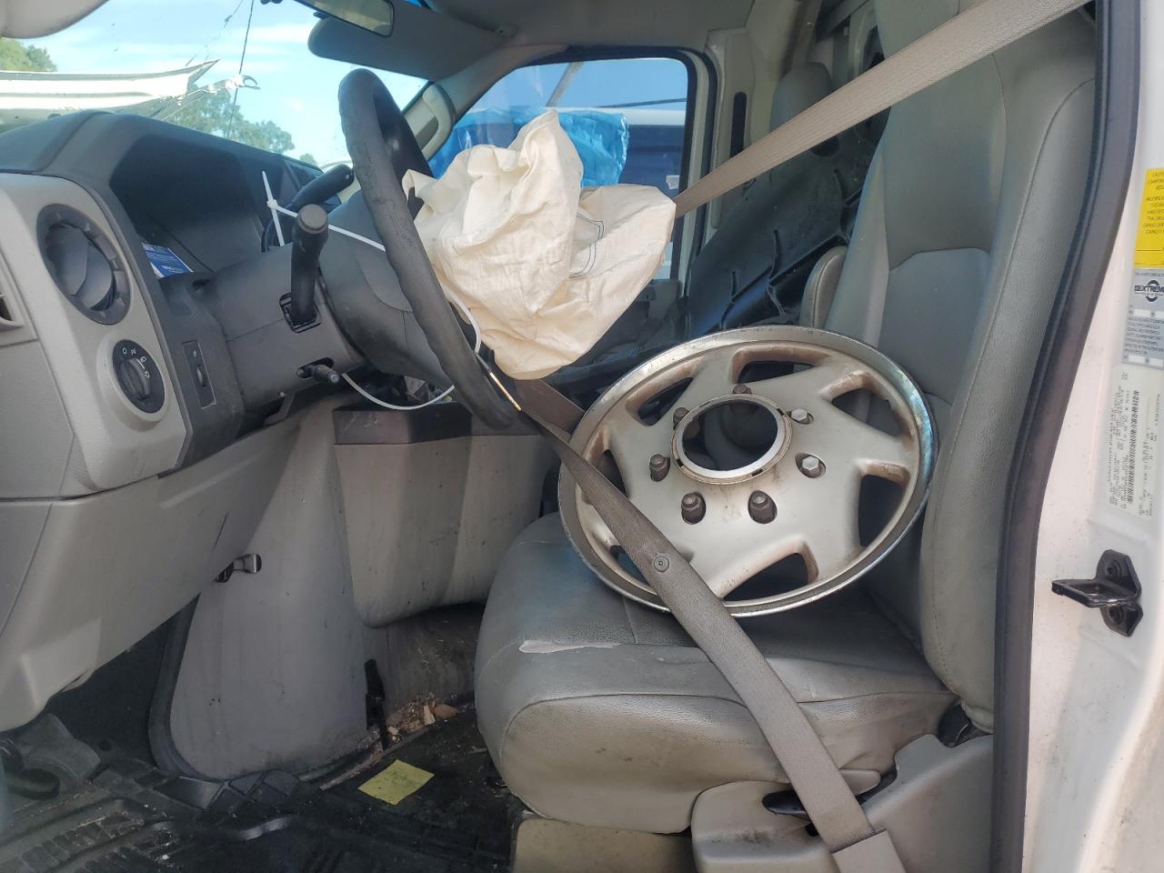 2018 Ford Econoline E350 Super Duty Cutaway Van VIN: 1FDWE3F62JDC21789 Lot: 63046864