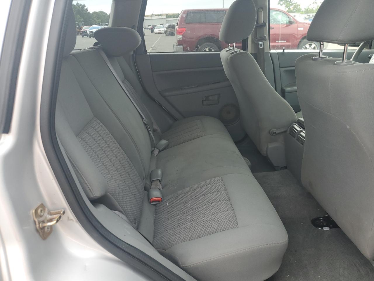 2005 Jeep Grand Cherokee Laredo VIN: 1J4GR48K05C608540 Lot: 63400064