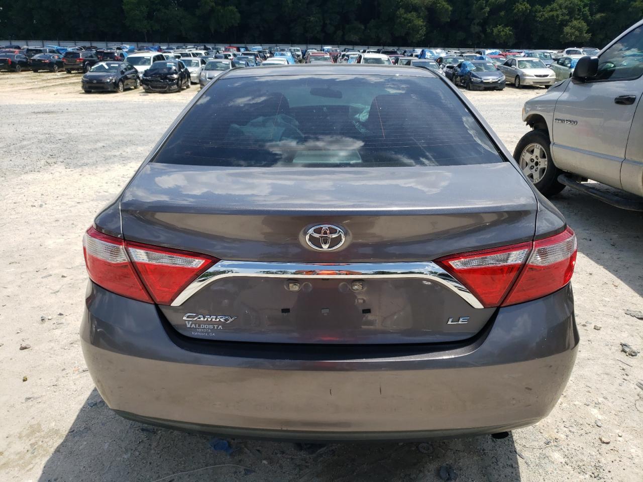 4T1BF1FK3HU441742 2017 Toyota Camry Le