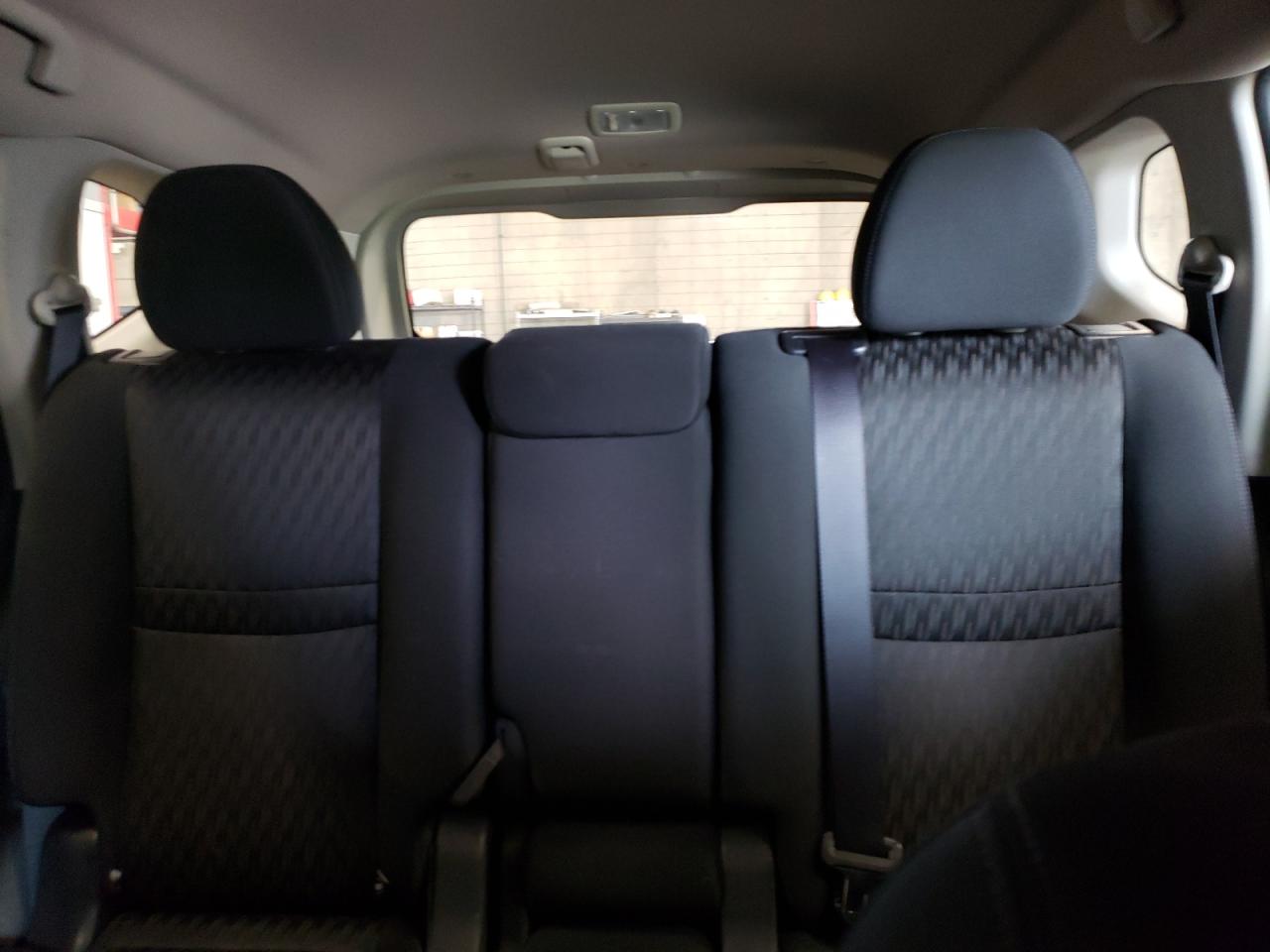 2017 Nissan Rogue S VIN: KNMAT2MV6HP513978 Lot: 65040514