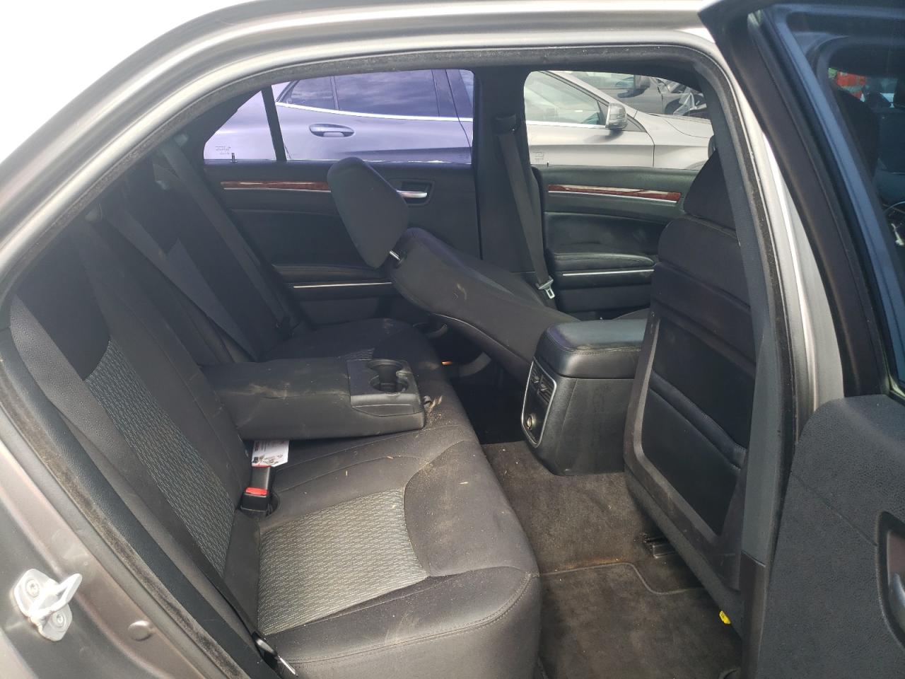 2012 Chrysler 300 VIN: 2C3CCAAG6CH313130 Lot: 61510664