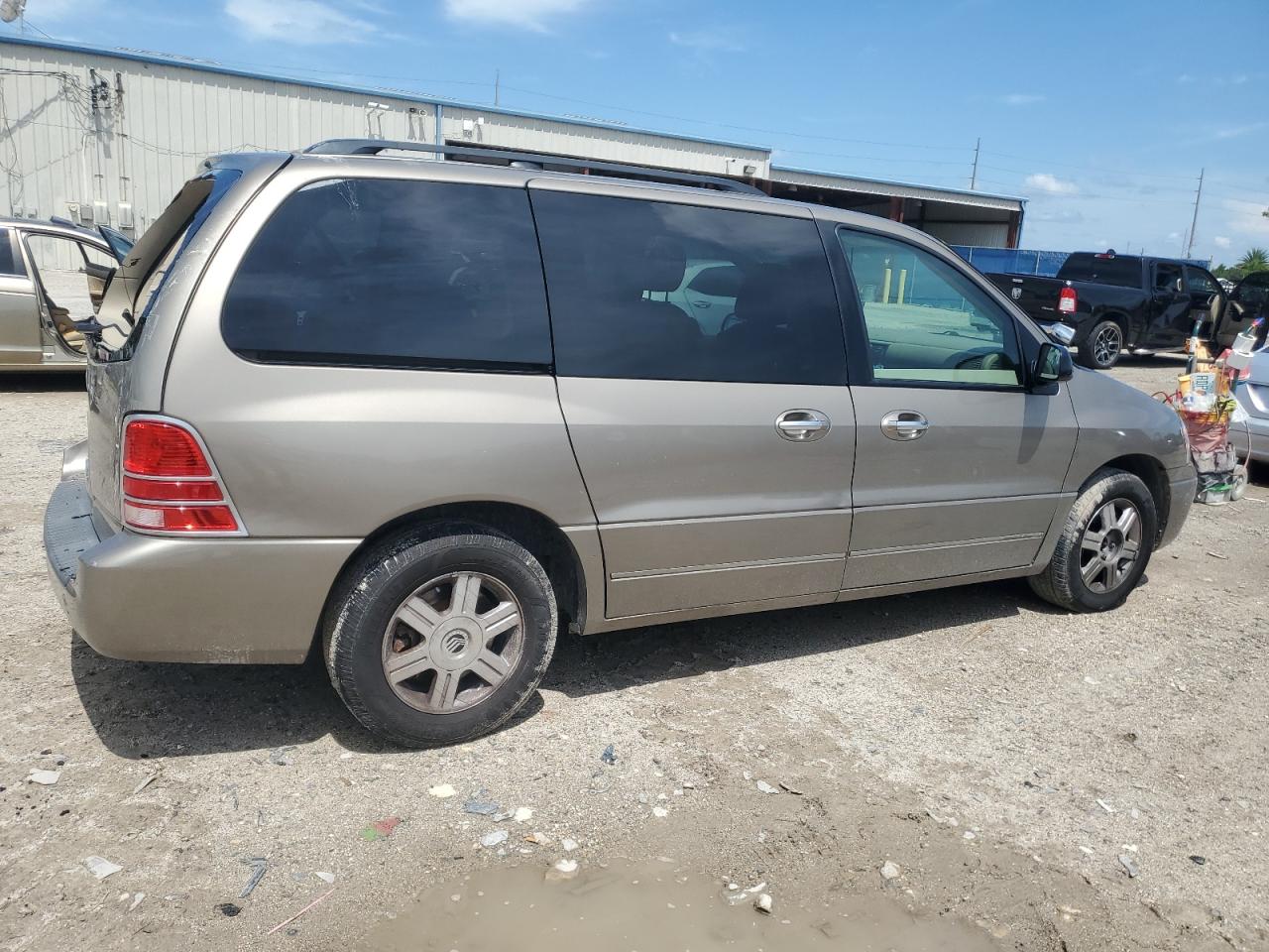 2004 Mercury Monterey VIN: 2MRDA20294BJ11837 Lot: 65576444