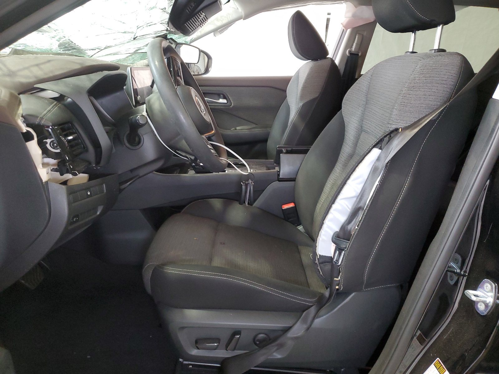 5N1BT3BA4NC682051 2022 Nissan Rogue Sv