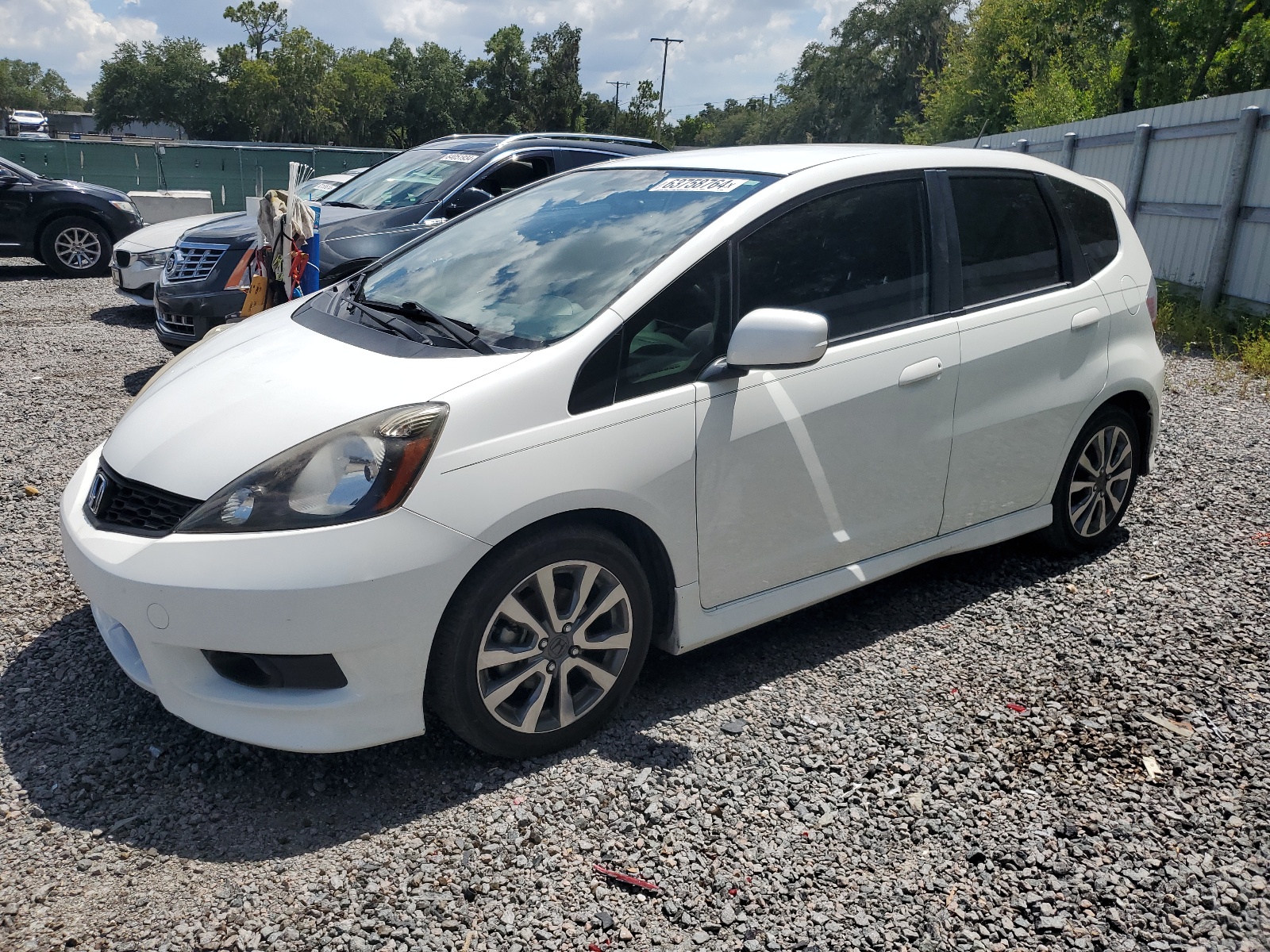 JHMGE8H50DC000369 2013 Honda Fit Sport