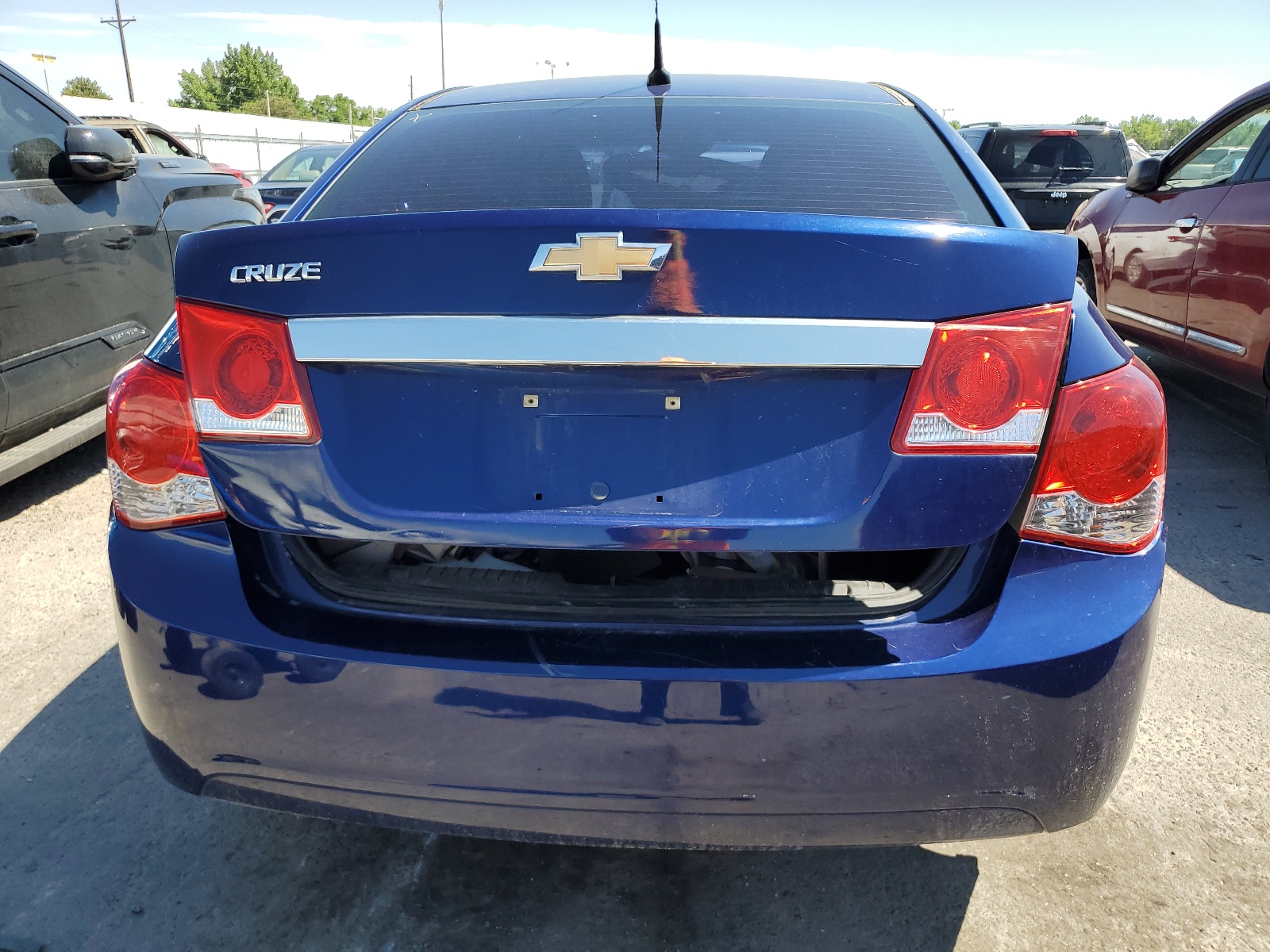 2012 Chevrolet Cruze Ls vin: 1G1PC5SH0C7405608