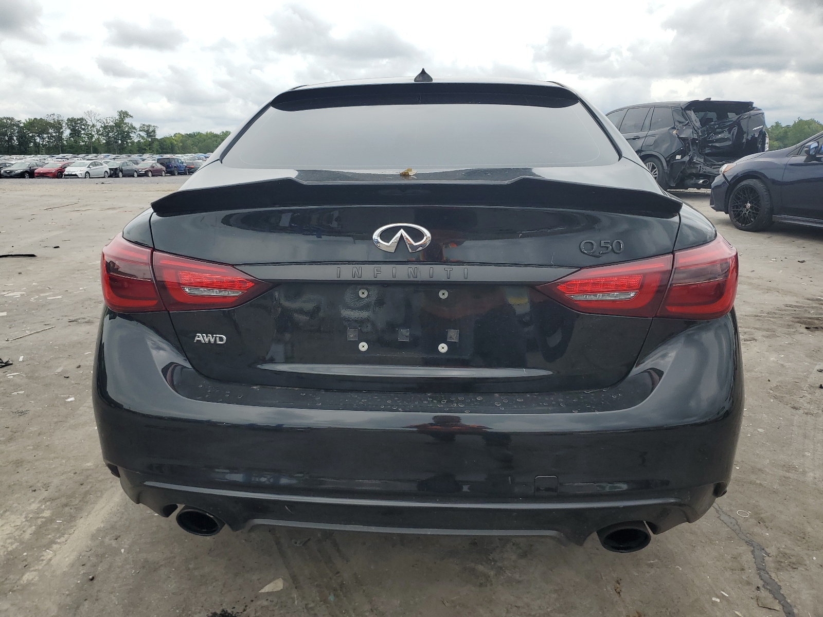 JN1EV7ARXJM443461 2018 Infiniti Q50 Luxe