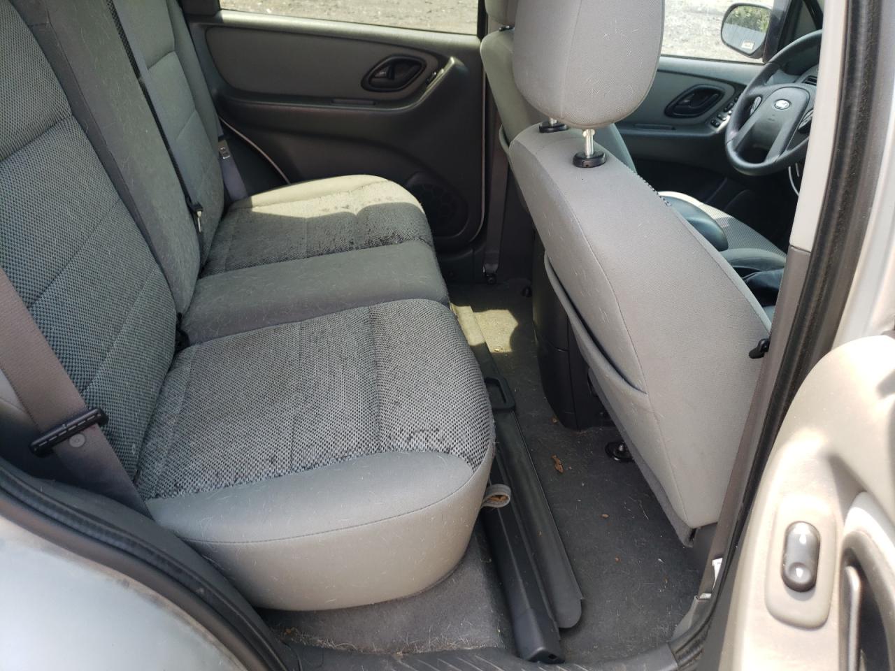 2005 Ford Escape Xlt VIN: 1FMCU03115KA67106 Lot: 61914064