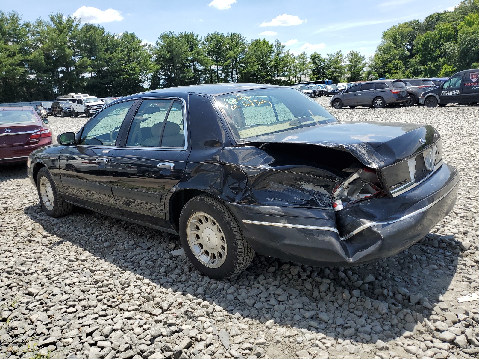2FAFP74W6WX193140 1998 Ford Crown Victoria Lx