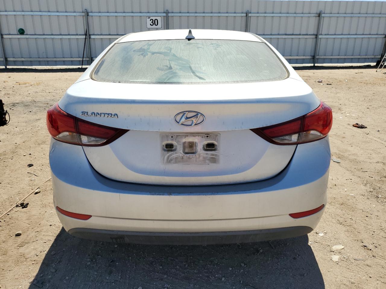 2014 Hyundai Elantra Se VIN: 5NPDH4AE8EH515835 Lot: 61704214