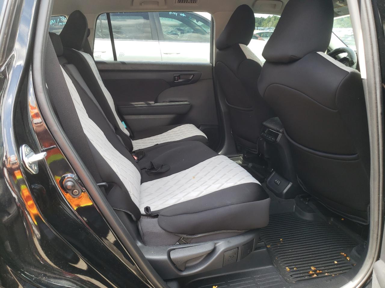 2022 Toyota Highlander L VIN: 5TDZZRAH5NS544195 Lot: 62632364