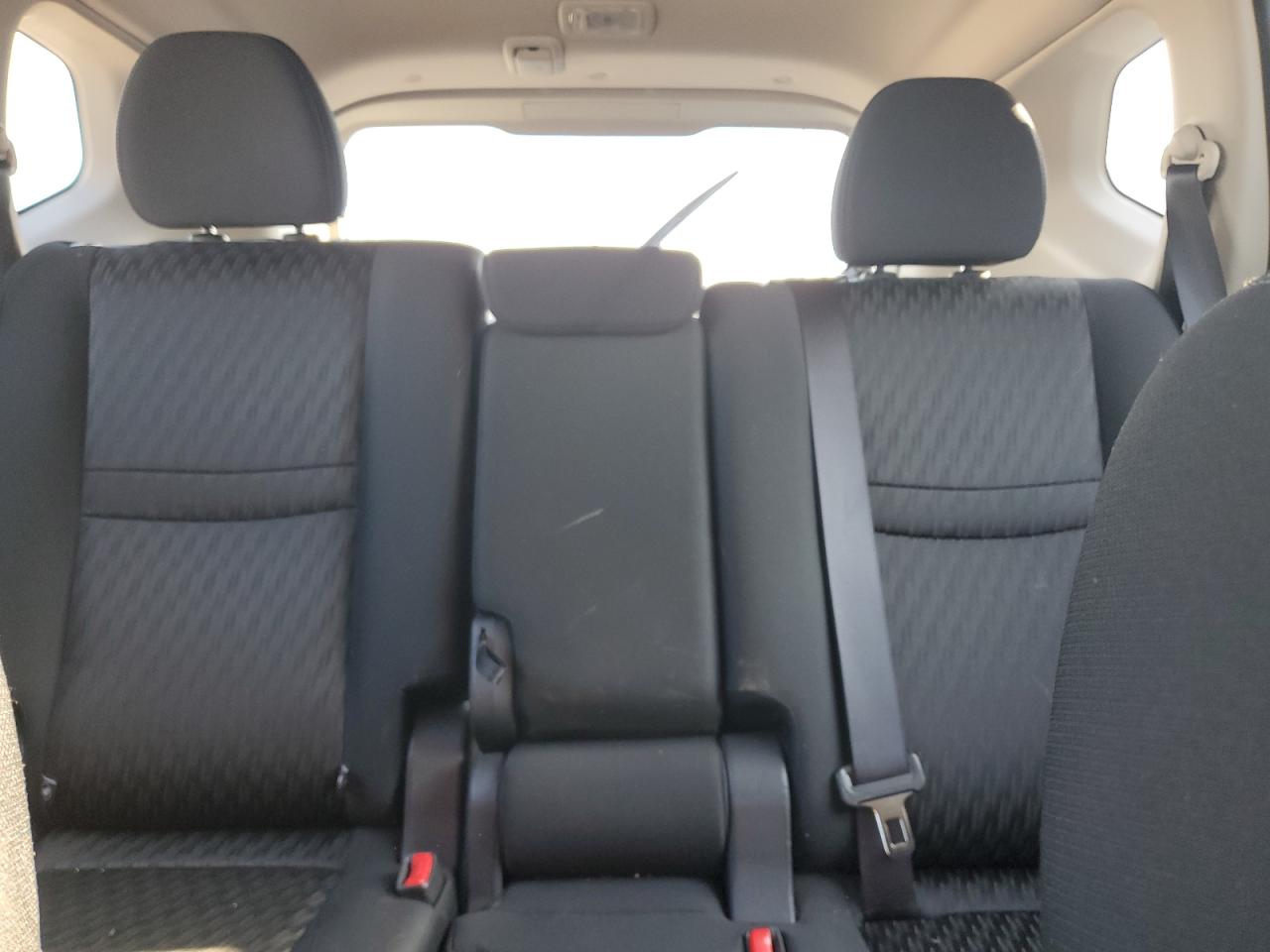 2018 Nissan Rogue S VIN: KNMAT2MVXJP510538 Lot: 62429244