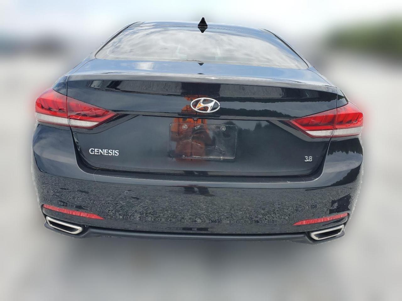 2015 Hyundai Genesis 3.8L VIN: KMHGN4JE4FU049555 Lot: 64366554