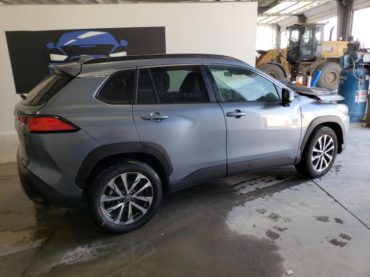 2023 Toyota Corolla Cross Xle VIN: 7MUEAABG7PV057456 Lot: 64848134