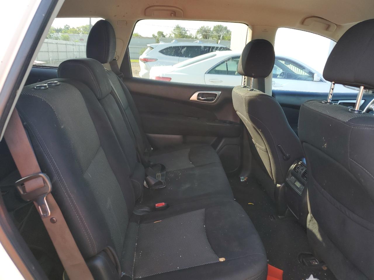 2017 Nissan Pathfinder S VIN: 5N1DR2MN1HC684376 Lot: 63760014