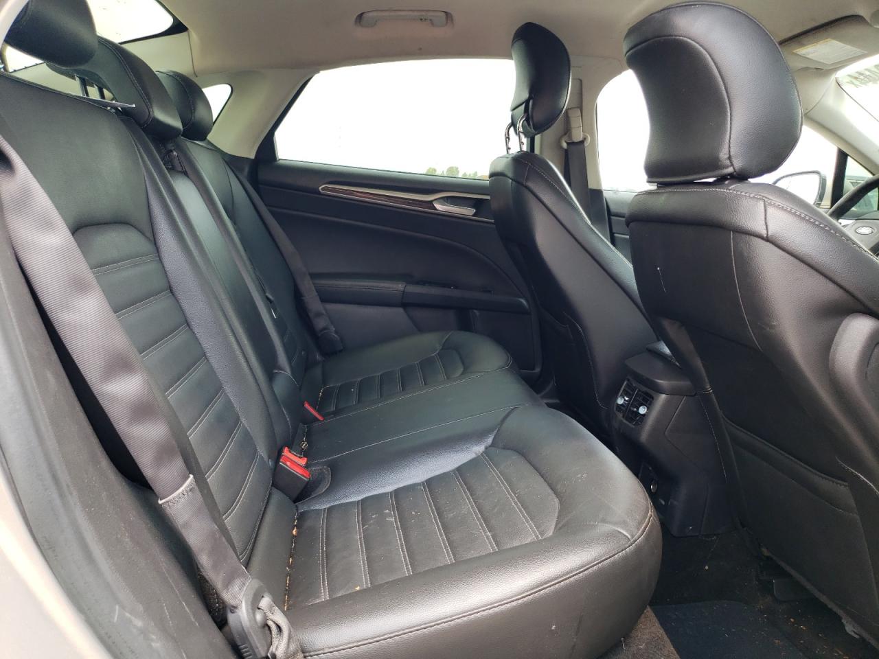 2015 Ford Fusion Se VIN: 3FA6P0HD5FR156207 Lot: 63189444