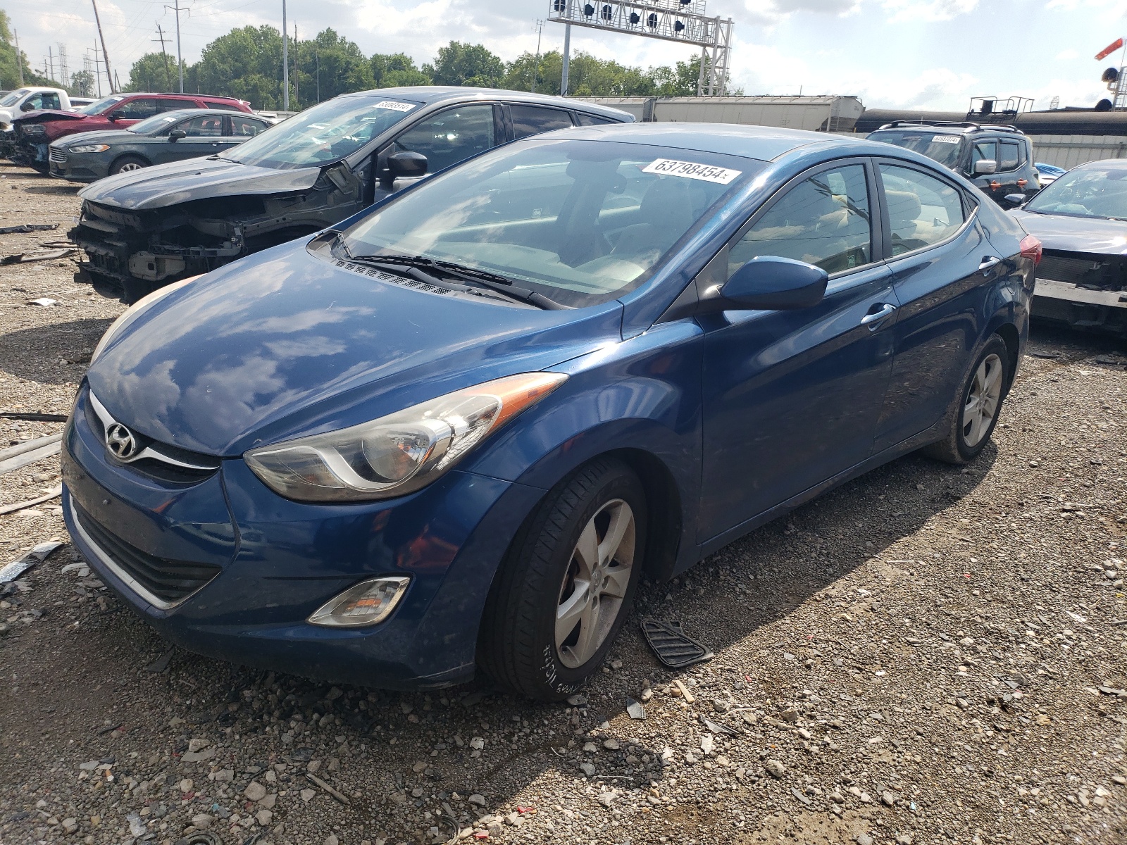 KMHDH4AE3DU945014 2013 Hyundai Elantra Gls