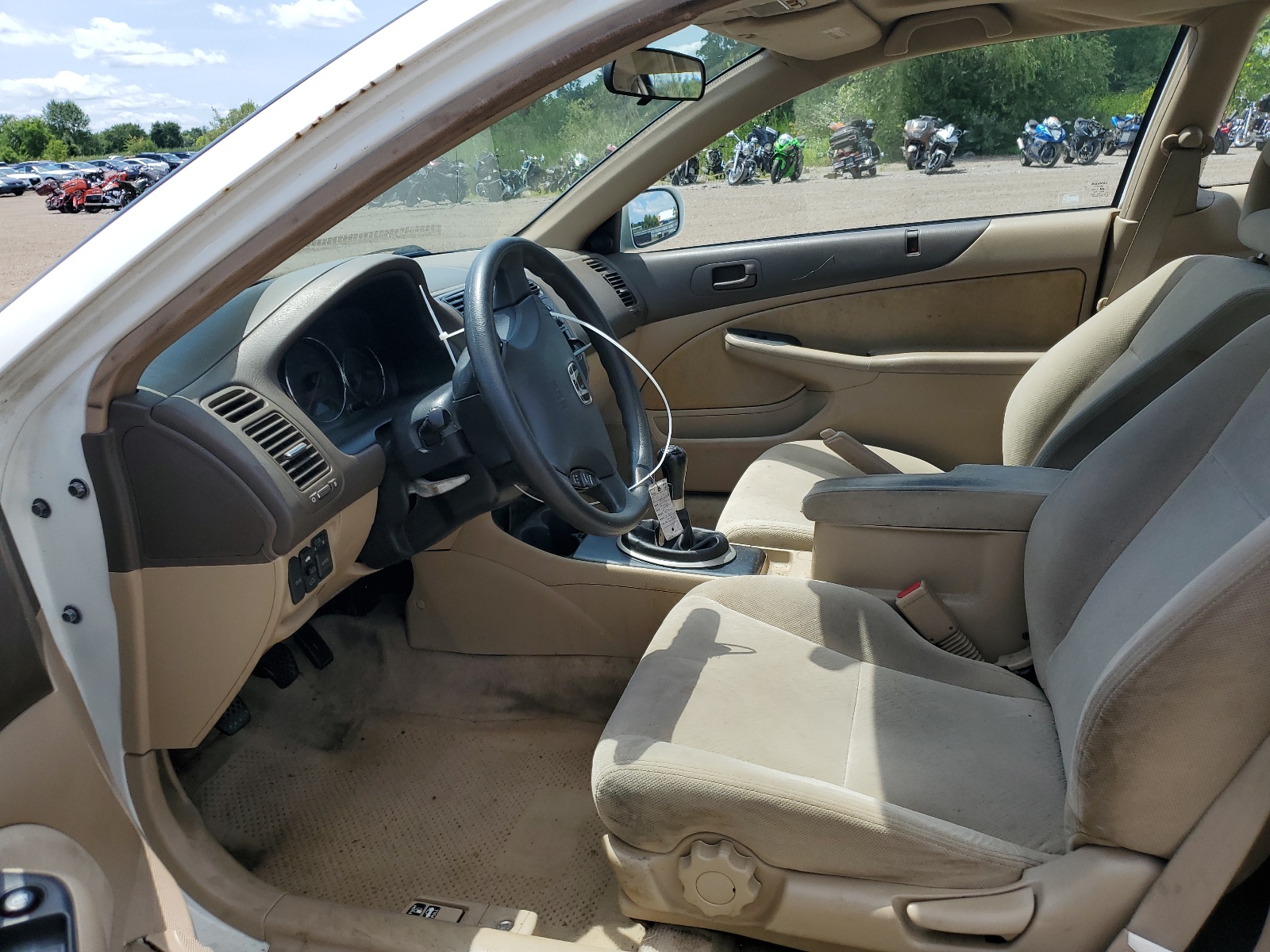 1HGEM219X3L030131 2003 Honda Civic Ex