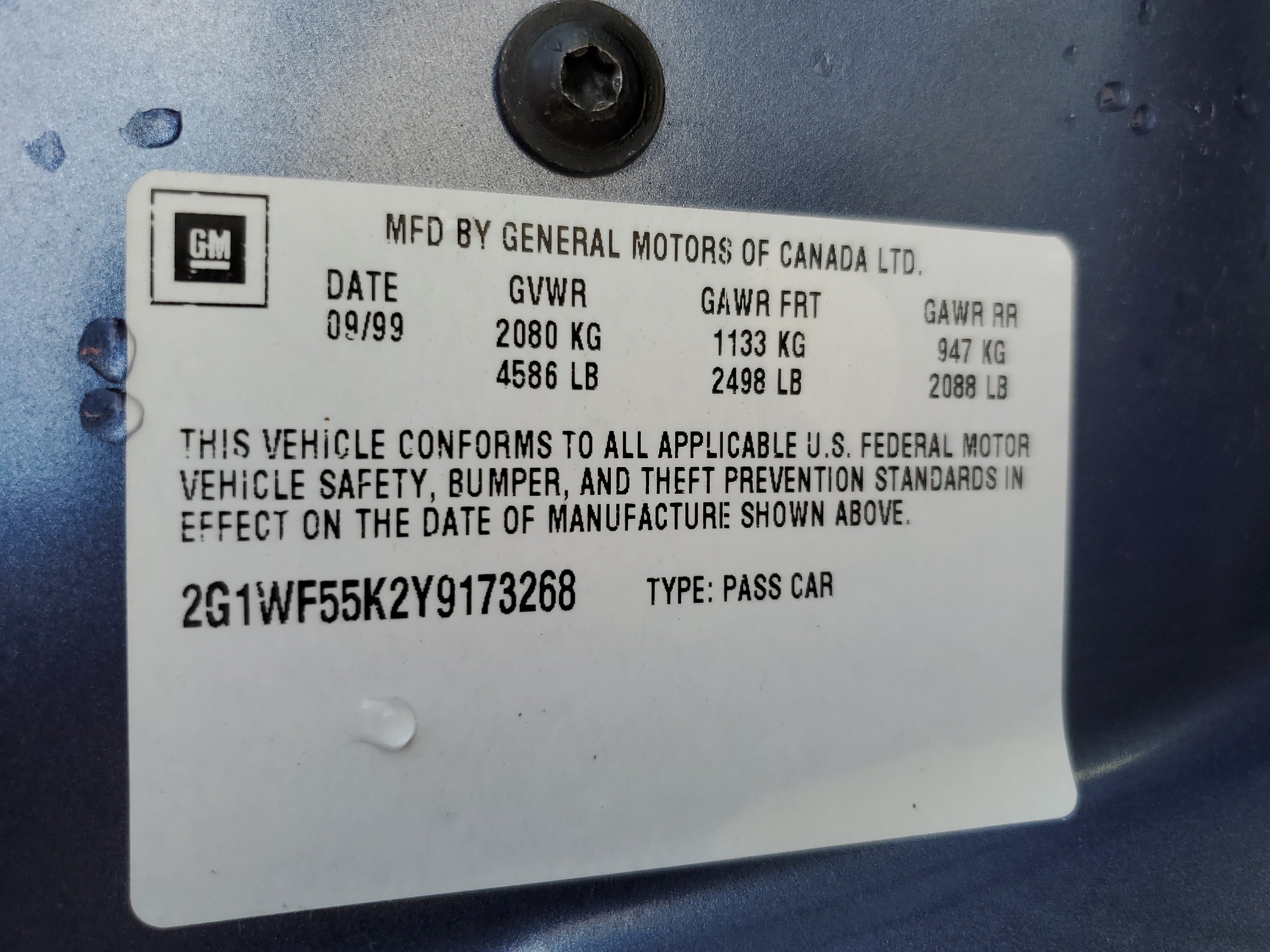 2G1WF55K2Y9173268 2000 Chevrolet Impala