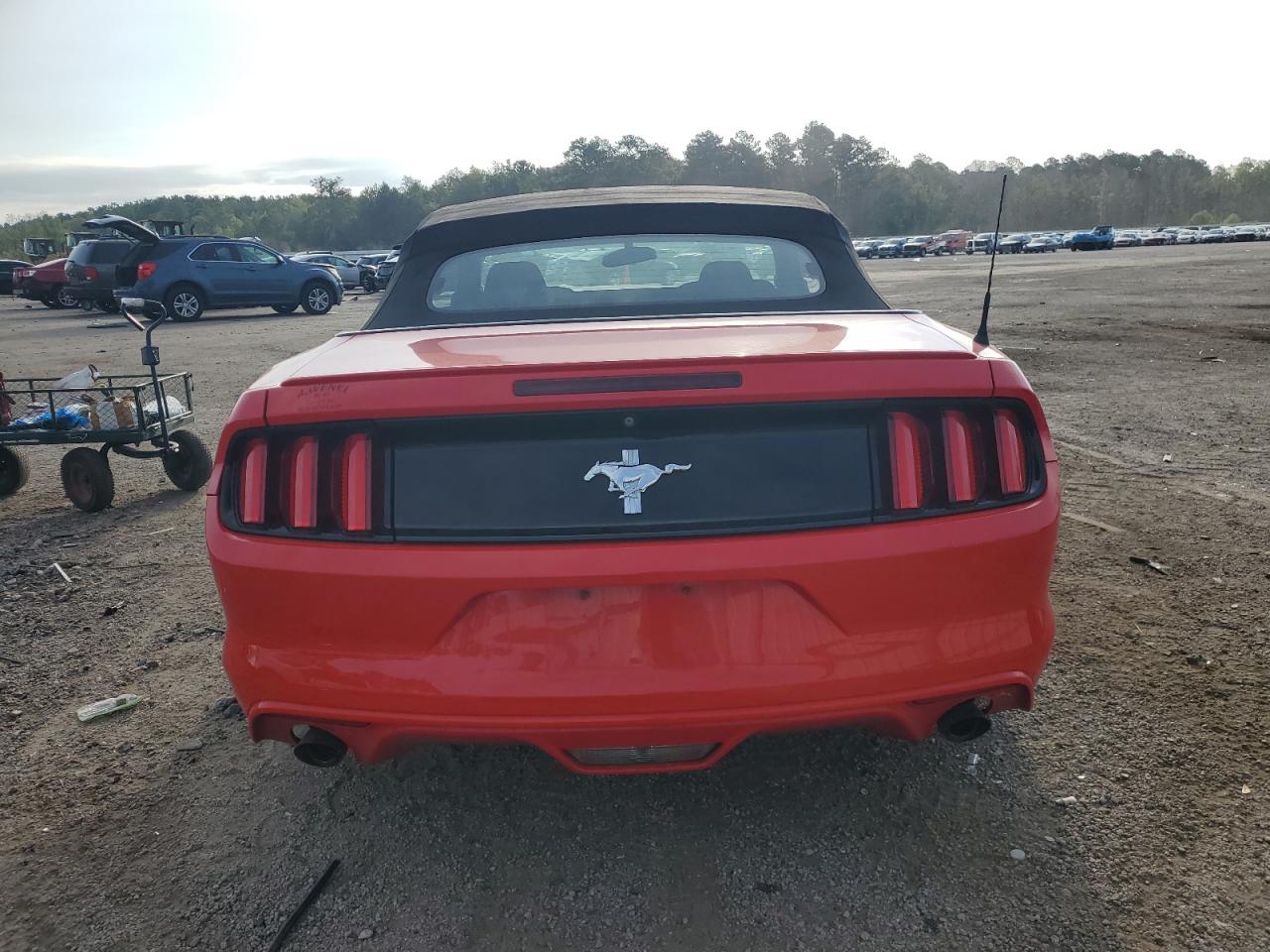 1FATP8EM4F5372364 2015 Ford Mustang