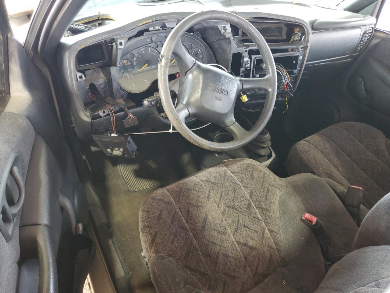 2000 GMC Sonoma VIN: 1GTCS1440Y8113180 Lot: 64221074