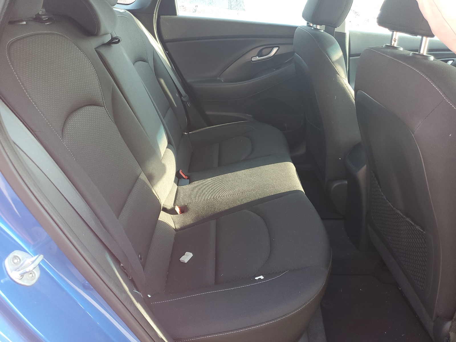 KMHH35LE9JU009333 2018 Hyundai Elantra Gt