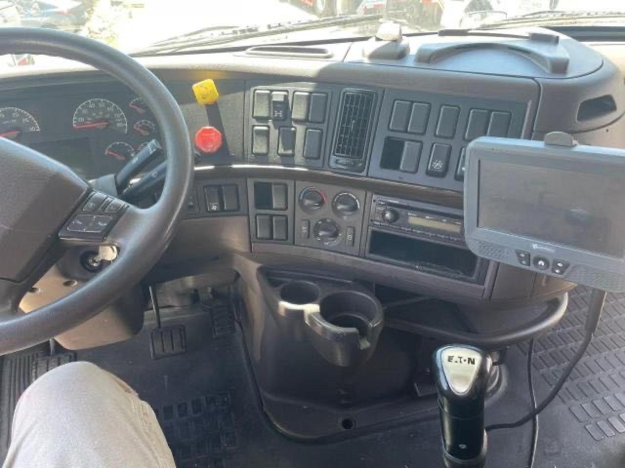 2015 Volvo Vn Vnl VIN: 4V4NC9EH6FN919419 Lot: 65295964