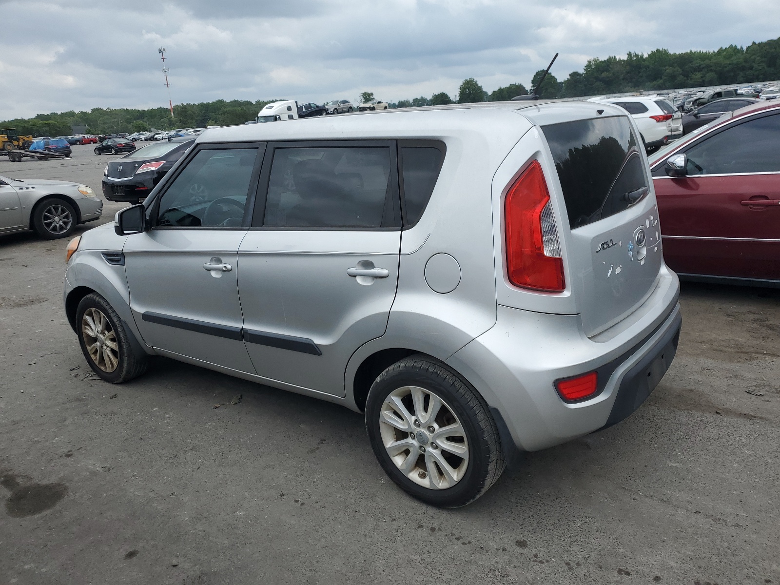 2012 Kia Soul + vin: KNDJT2A67C7362350