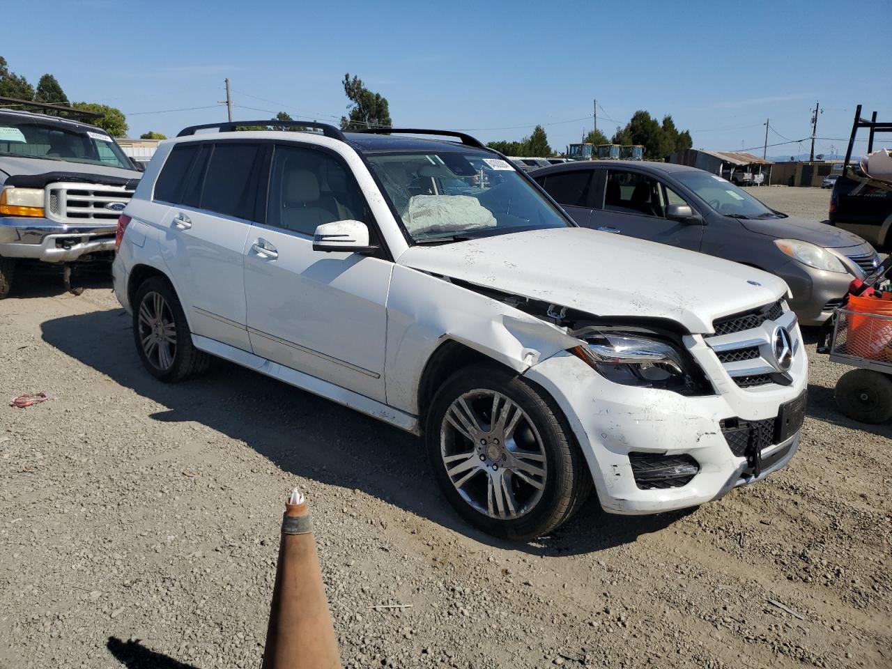 2015 Mercedes-Benz Glk 250 Bluetec VIN: WDCGG0EB4FG363089 Lot: 64300284