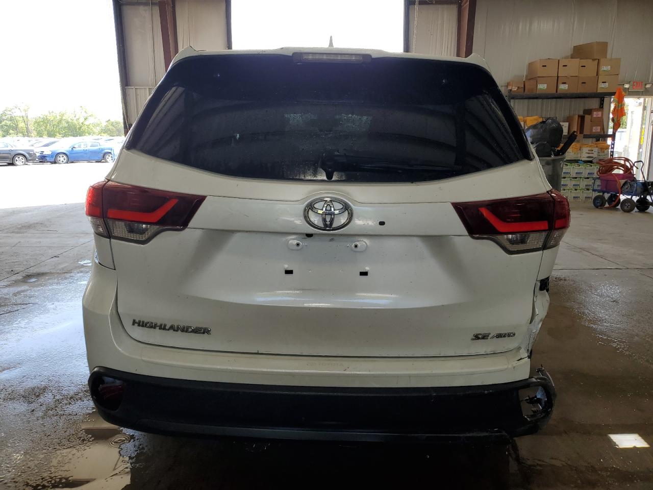 2019 Toyota Highlander Se VIN: 5TDJZRFH6KS603949 Lot: 64077354