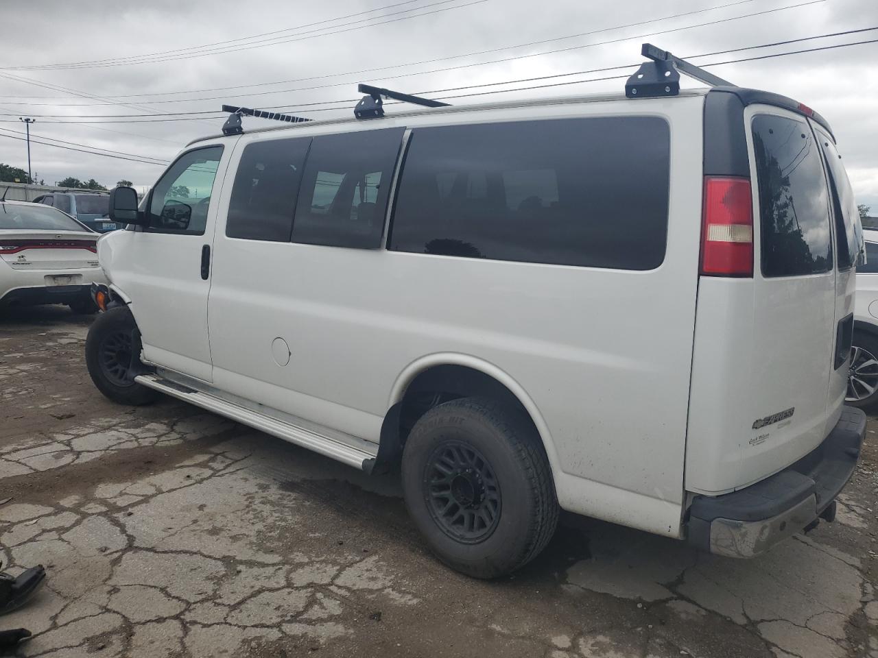 VIN 1GAZGYFG9E1207695 2014 CHEVROLET EXPRESS no.2