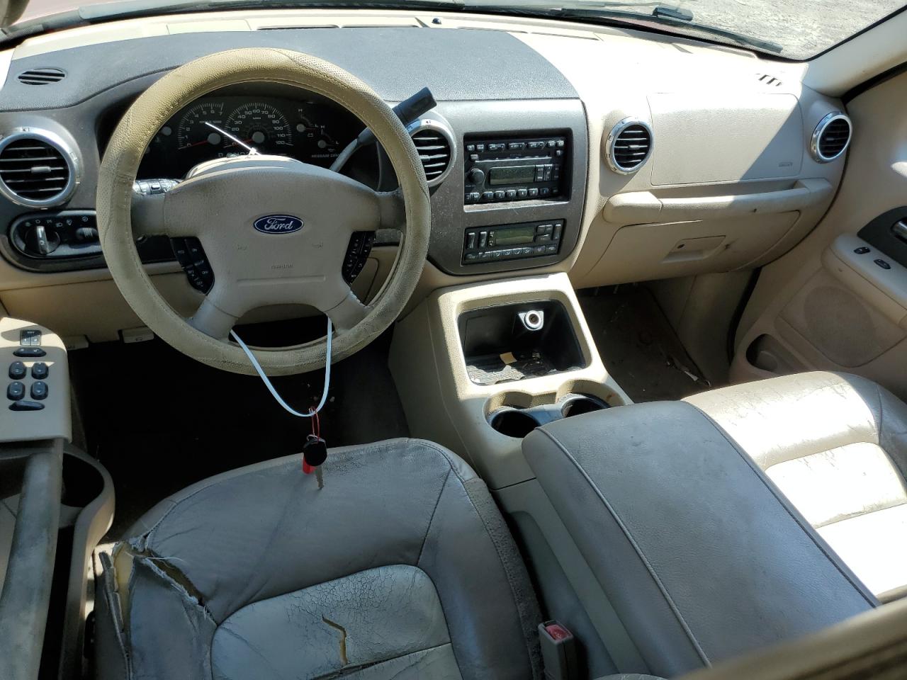 2004 Ford Expedition Eddie Bauer VIN: 1FMPU17L74LB11573 Lot: 63009884