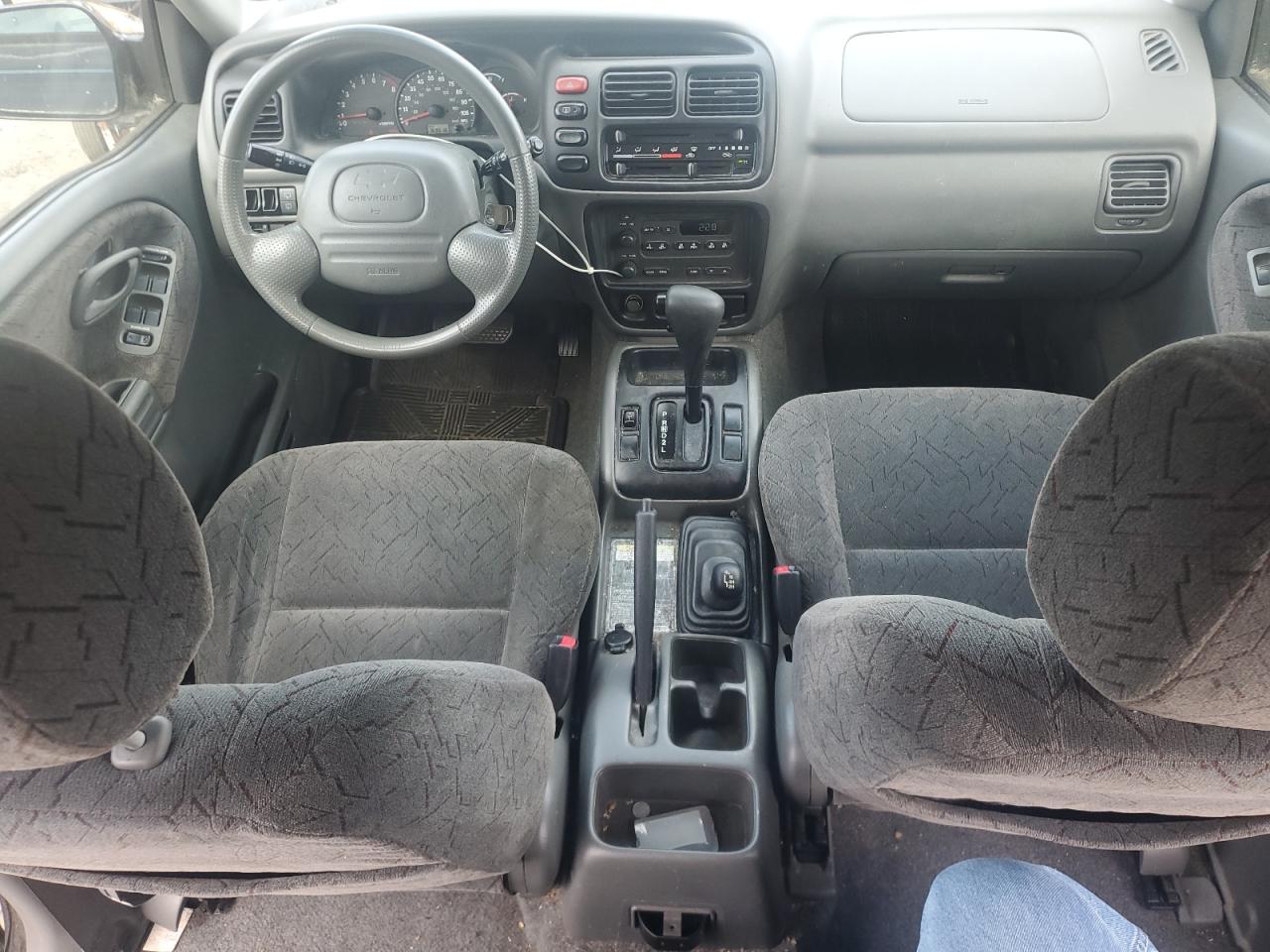 2001 Chevrolet Tracker Lt VIN: 2CNBJ634216947200 Lot: 64944254