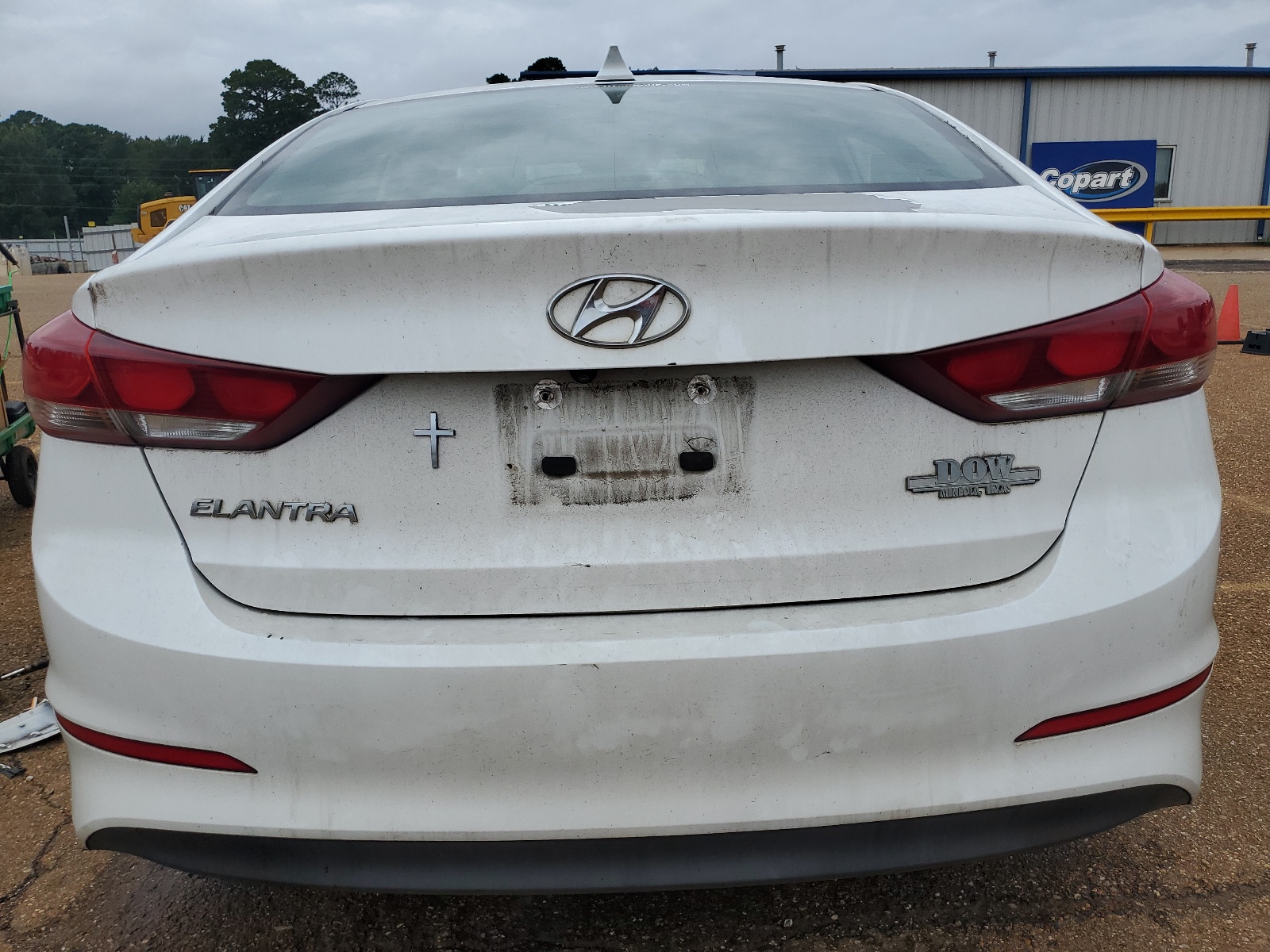 5NPD84LF1HH211319 2017 Hyundai Elantra Se