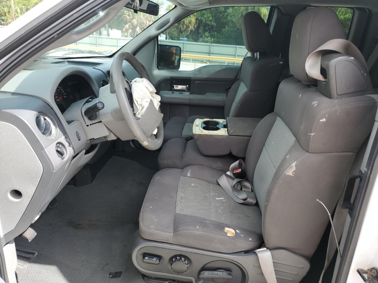 2006 Ford F150 VIN: 1FTPX12546KB92674 Lot: 63913934