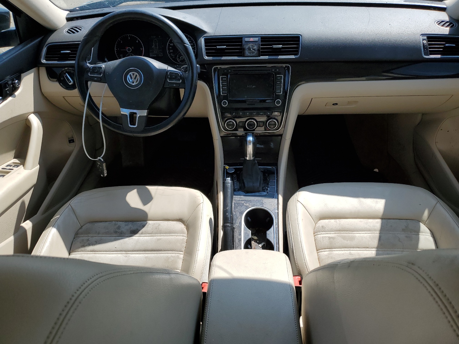 1VWCN7A37DC024636 2013 Volkswagen Passat Sel