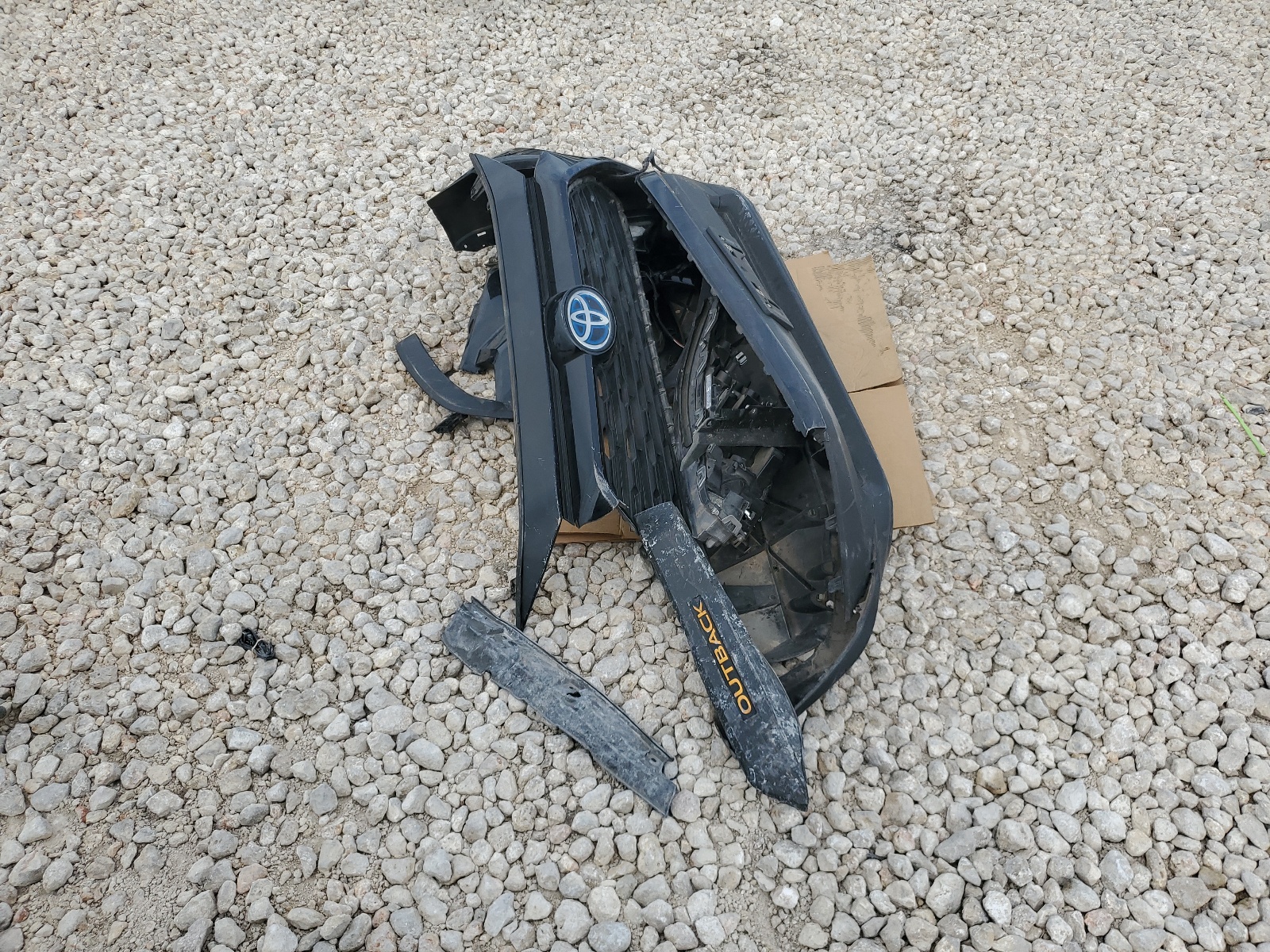 4T3RWRFV5NU057102 2022 Toyota Rav4 Xle