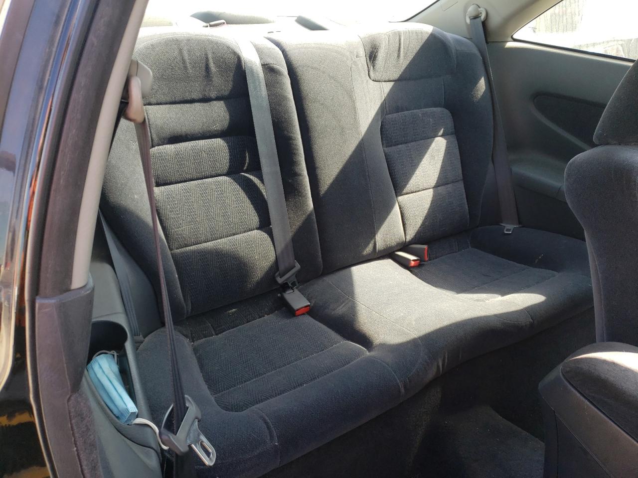 2000 Honda Accord Lx VIN: 1HGCG2240YA036587 Lot: 64215574