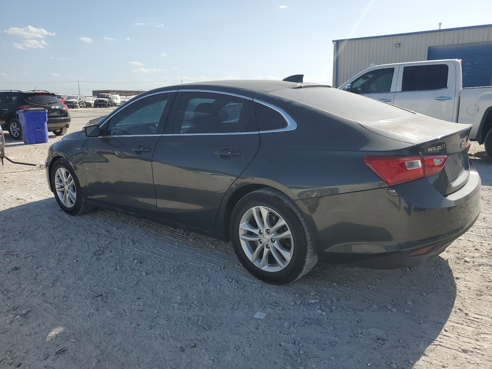 2018 Chevrolet Malibu Lt vin: 1G1ZD5ST4JF126000