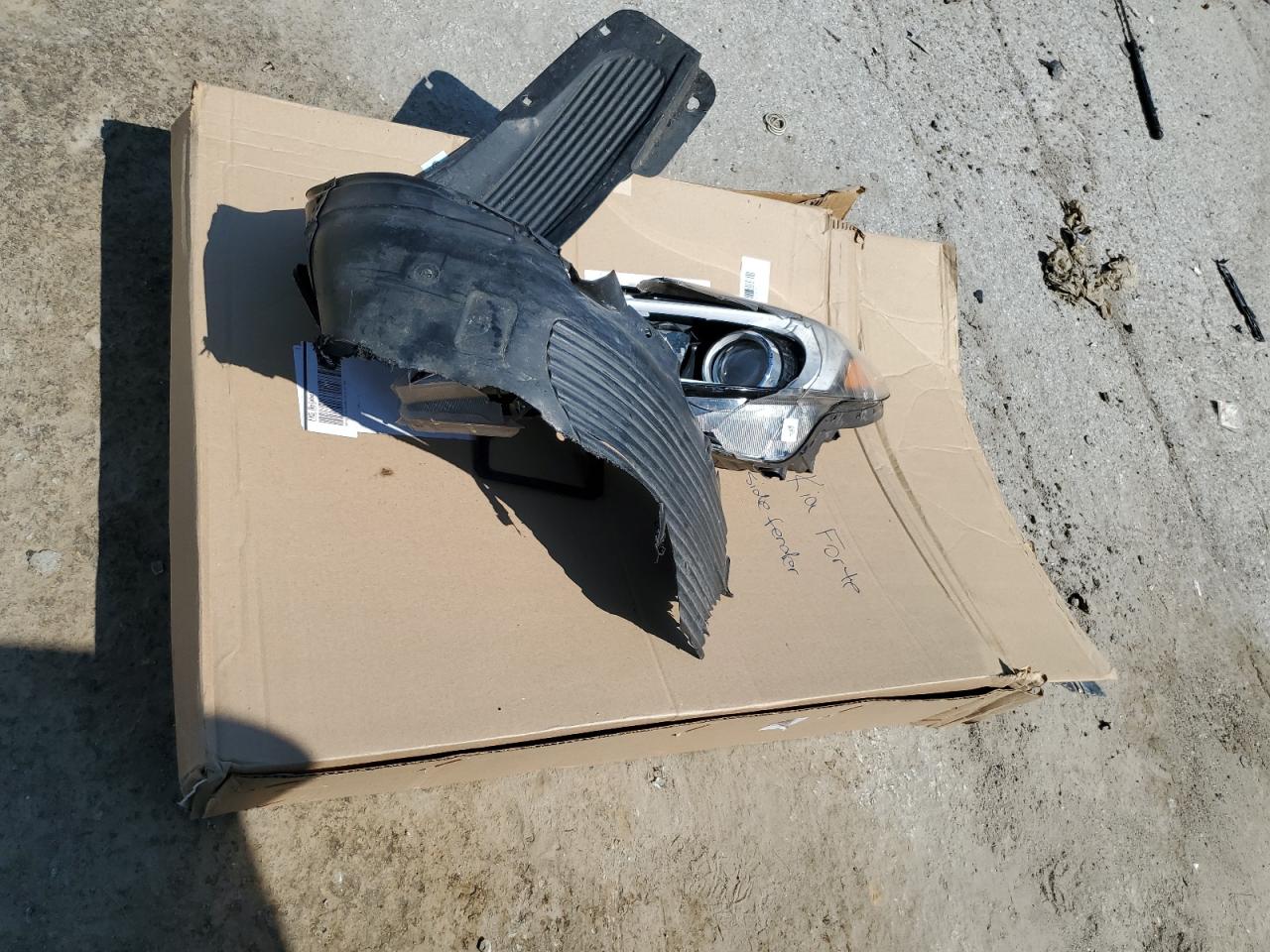 2017 Kia Forte Lx VIN: 3KPFL4A74HE104806 Lot: 63915874