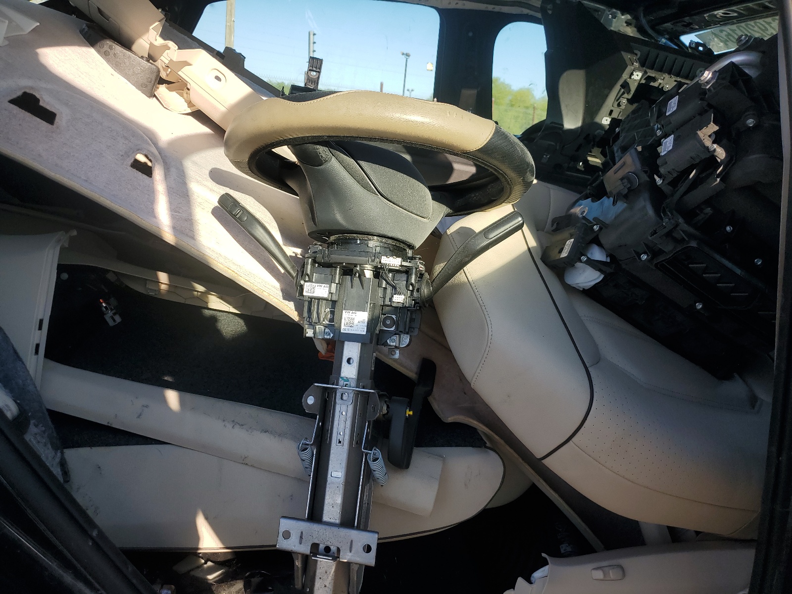 1VWBA7A32JC015670 2018 Volkswagen Passat Se