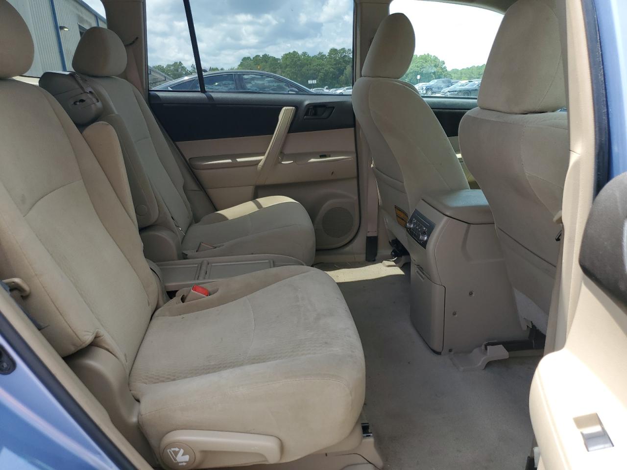 2010 Toyota Highlander VIN: 5TDZK3EH9AS014253 Lot: 65128474