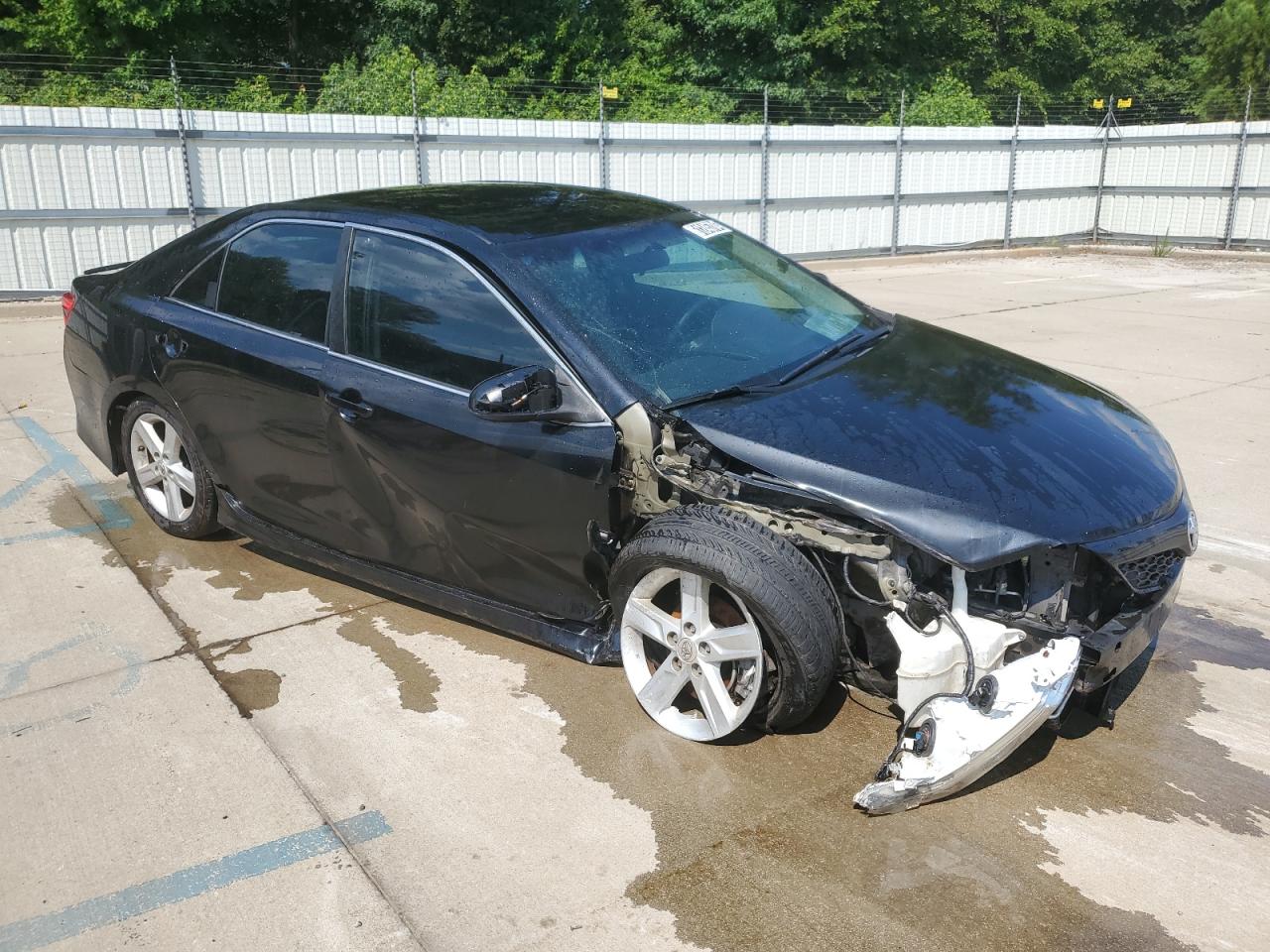 2012 Toyota Camry - Image 4