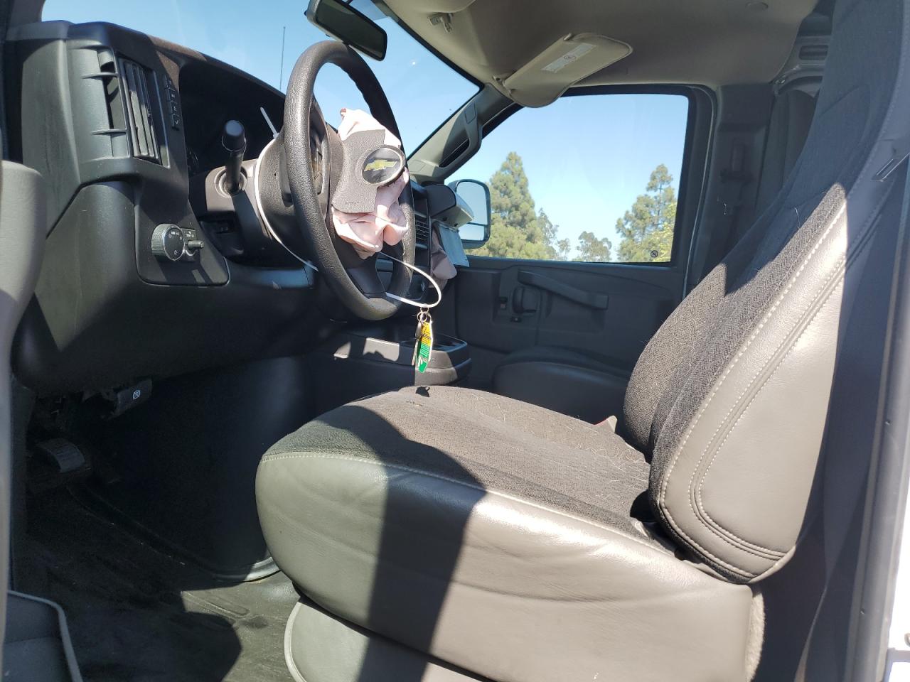 2022 Chevrolet Express G2500 VIN: 1GCWGAFP1N1173544 Lot: 65014324