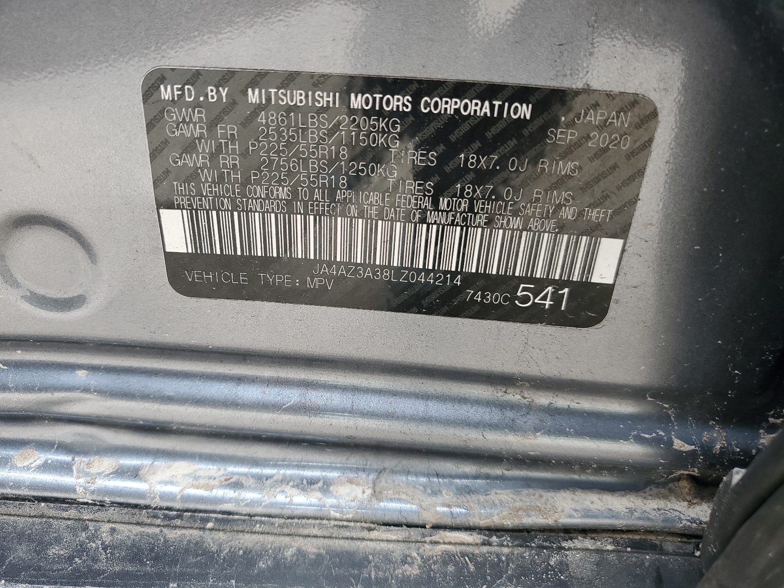 JA4AZ3A38LZ044214 2020 Mitsubishi Outlander Se