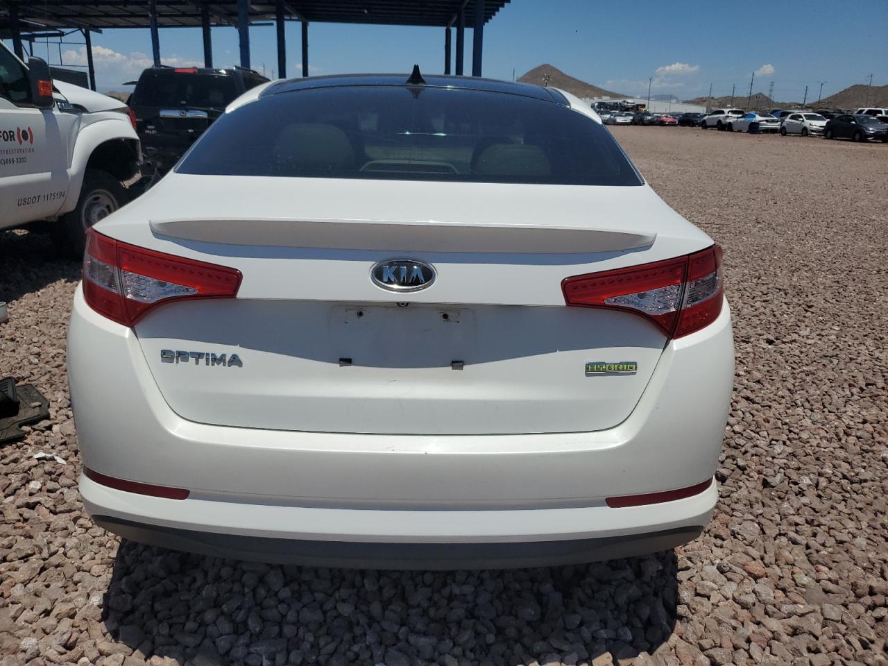 2011 Kia Optima Hybrid VIN: KNAGM4AD4B5000260 Lot: 61594314