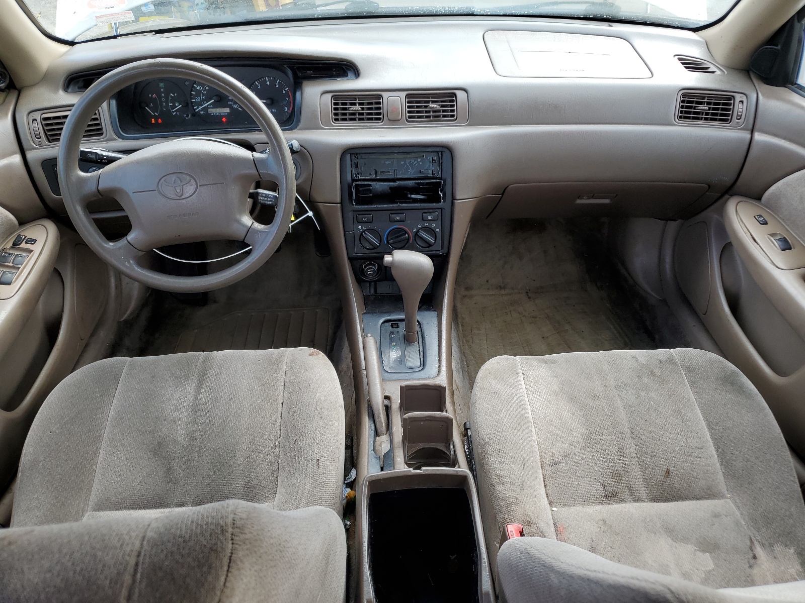 JT2BG22K1Y0413029 2000 Toyota Camry Ce