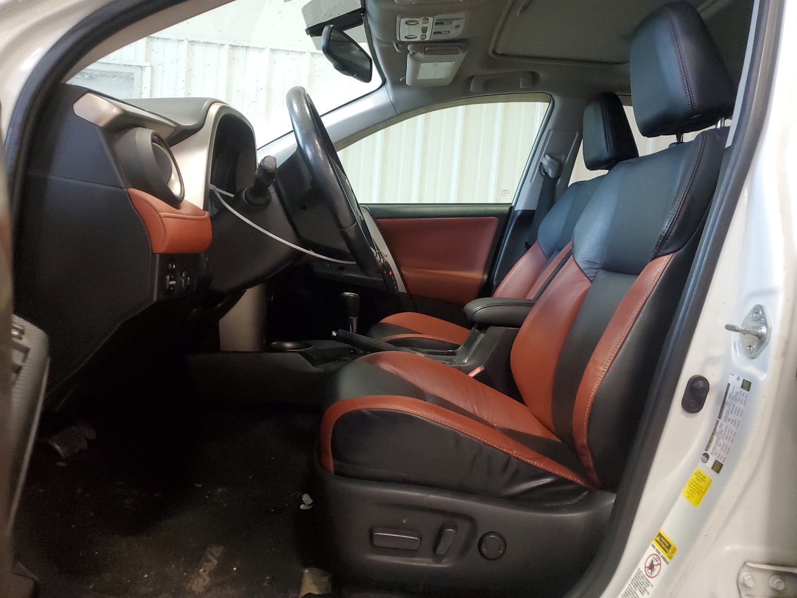 2T3YFREV4FW133648 2015 Toyota Rav4 Limited