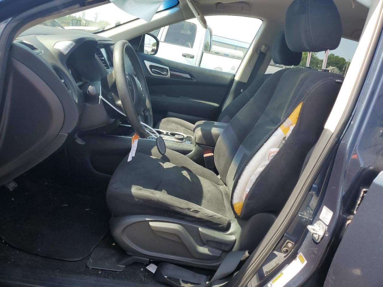 2015 Nissan Pathfinder S VIN: 5N1AR2MM2FC651927 Lot: 61857084