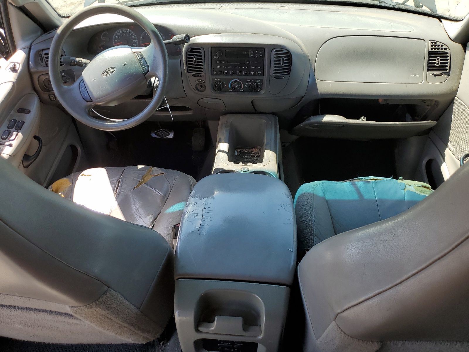 1FMFU16L81LB67109 2001 Ford Expedition Xlt