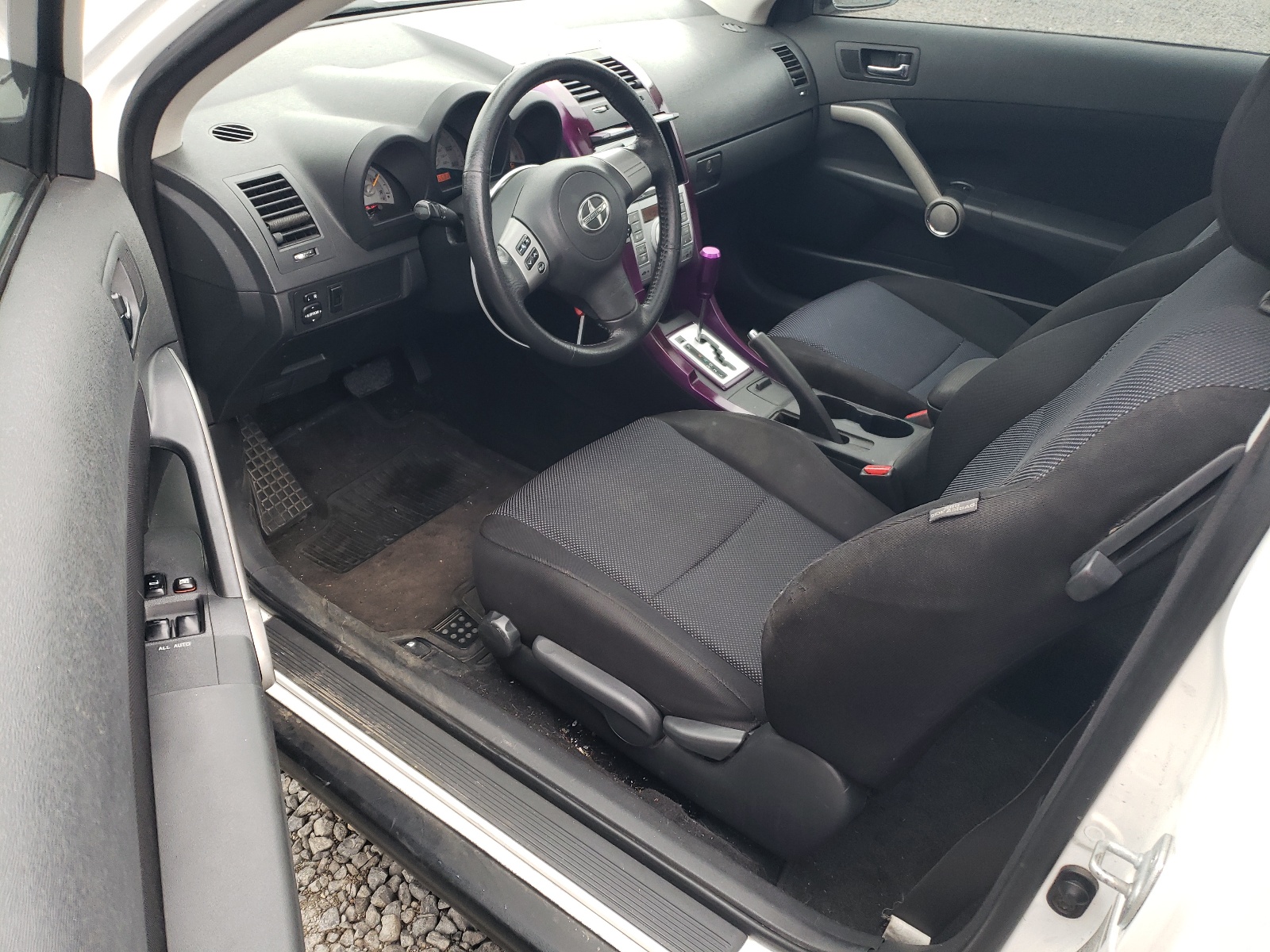 JTKDE167480261293 2008 Toyota Scion Tc